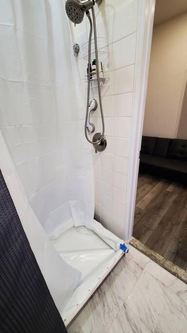 1 Bedroom Mini In Otay Ranch Apartment *